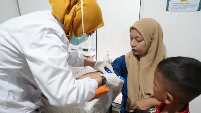 CEK KESEHATAN - Kementerian Pemuda dan Olahraga (Kemenpora) mendukung penuh program Cek Kesehatan Gratis (CKG) yang kini sudah berjalan selama setahun. Layanan tersebut menjadi langkah strategis pemerintah dalam meningkatkan kualitas kesehatan masyarakat Indonesia melalui pendekatan preventif.