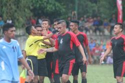 Wasit Tak Bisa Adil, Laga Final Bupati Cup Nyaris Rusuh