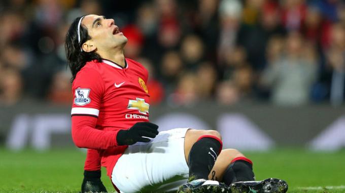 Duet Robin van Persie dan Falcao di Man United Tak Berenergi!