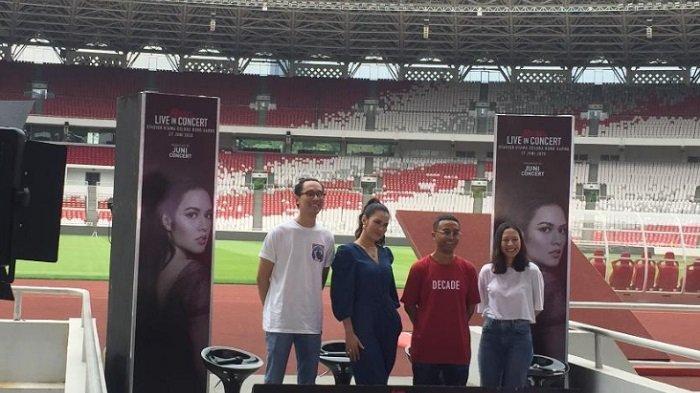 Raisa Andriana menggelar jumpa pers di Stadion Utama Gelora Bung Karno (SUGBK), Jakarta Pusat, Kamis (21/11/2019). 