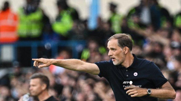 Reaksi pelatih kepala Chelsea, Thomas Tuchel selama pertandingan sepak bola Liga Premier Inggris melawan tuan rumah Leeds di Elland Road, pada 21 Agustus 2022.