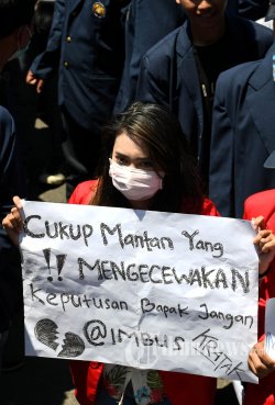 Ketua DPR Pastikan Pengesahan RUU Penghapusan Kekerasan Seksual Ditunda