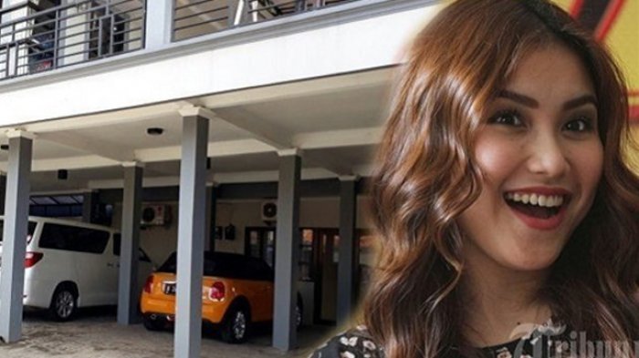 Ayu Ting Ting Borong Keluarga Liburan ke Jepang