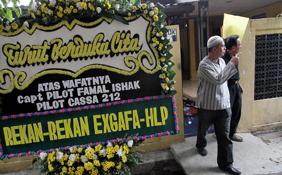 Suasana Duka Menyelimuti Kediaman Pilot Famal Ishak