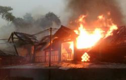 Rumah Makan Ternama di Jalur Wisata Lembang Ludes Terbakar