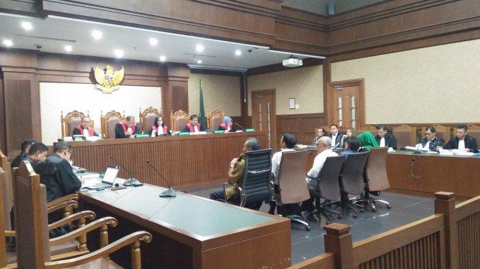 Saksi Sempat Terima Uang Rp 10 Juta Untuk Sampaikan Pesan ke Iswahyu dan Irwan