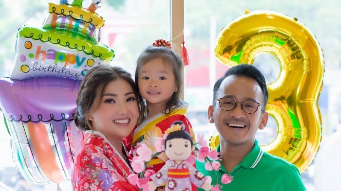 Heran Lihat Sarwendah Kerjakan Pekerjaan Rumah Tangga Sendiri, Ruben Onsu Tanya Tugas ART Sebenarnya