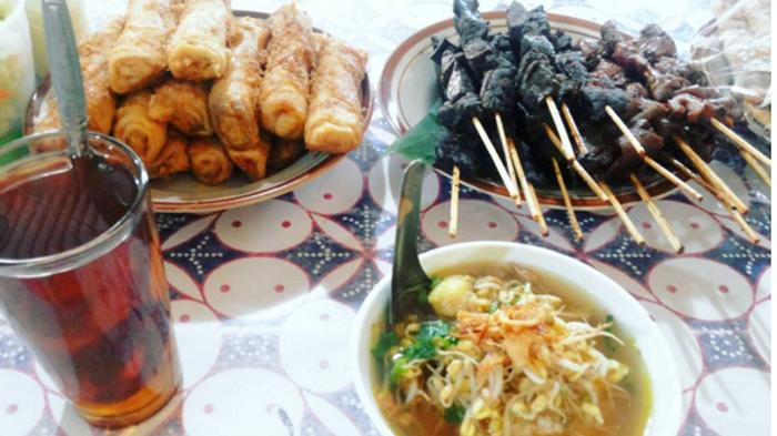 Sudah Sering Makan Paru Sapi Goreng di Warung Padang? Coba Sate Paru Bakar Ini