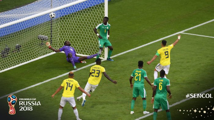 Sundulan Yerry Mina Bawa Kolombia Unggul 1-0 atas Senegal