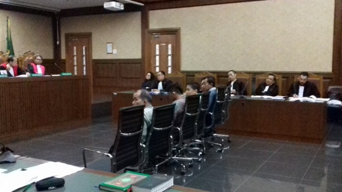 Kisah Sopir Dijadikan Direktur Perusahaan Tapi Gaji Tetap Sebagai Sopir, Selalu Menang Tender