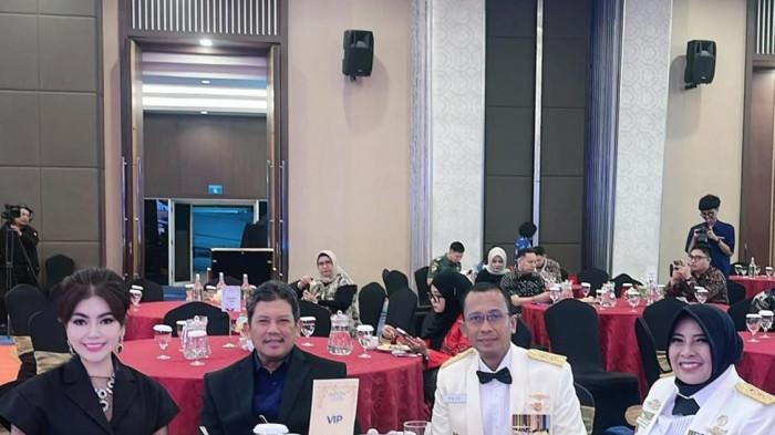 SIMPOSIUM INTERNASIONAL - Pembukaan The 2nd International Military Medicine Symposium & Workshop (IMEDIC 2025) yang digelar di Aston Jakarta. Acara ini diresmikan oleh Menteri Kesehatan RI Budi Gunadi Sadikin, didampingi Presiden World Council of Stem Cell (WOCS) dan World Council of Preventive Medicine (WOCPM), Prof. Dr. Deby Vinski, serta Wamenhan RI TNI (Purn) Marsekal Donny Ermawan T., M.D.S., M.Si.(Han), dan Kepala BPOM Prof. dr. Taruna Ikrar, M.Pharm., Ph.D.