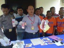 Setiap Transaksi Uang Palsu Efendi Diupah Rp 60 Ribu