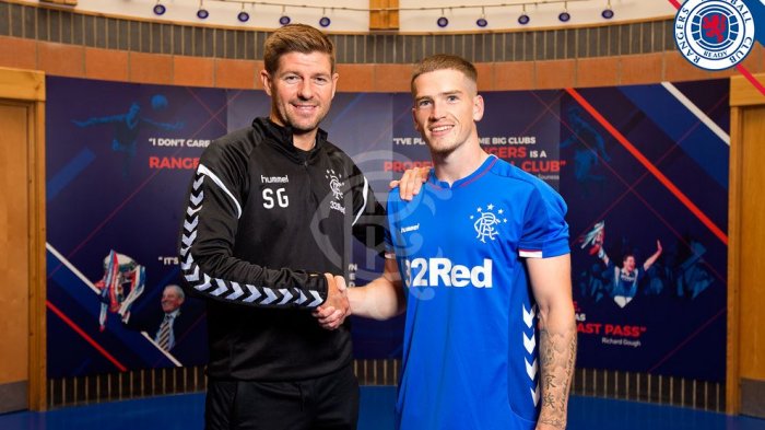 Hasil Liga Europa - Tim Steven Gerrard Menang Tipis, Burnley Terkapar di Yunani