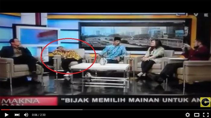 Heboh Narasumber Tidur saat Siaran Langsung, Siapa Dia?