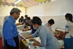 150 Anak-anak Sunatan Massal Gratis di RS Haji Darjad
