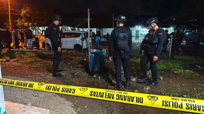 temuan benda misterius diduga bom pesawat di ambon