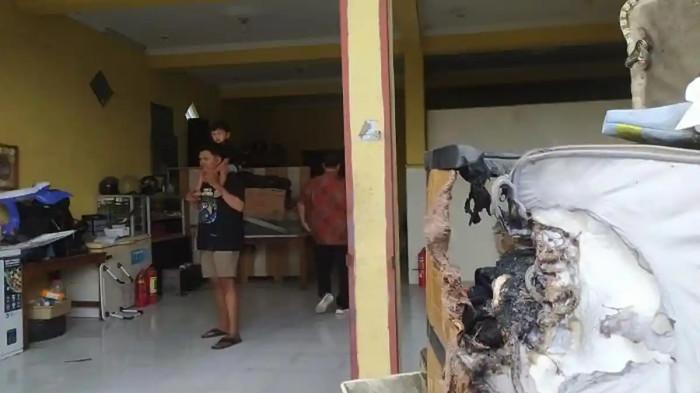 teror api di sleman yogyakarta asdfwef