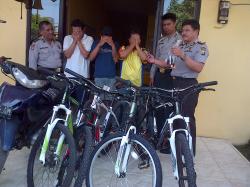 Tiga Pencuri Sepeda Gunung Dibekuk Polisi