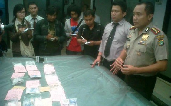 Polsek Kebayoran Tangkap Empat Pelaku Judi Togel