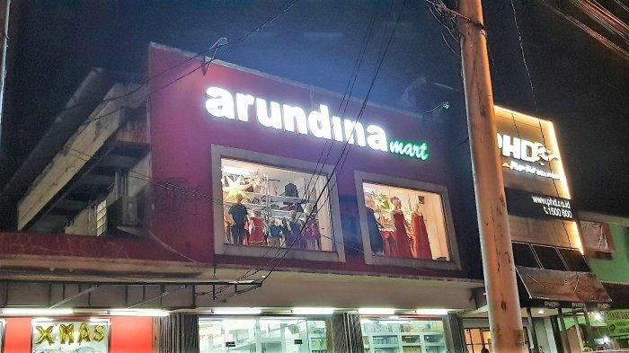 Lokasi tempat terjadinya pengeroyokan dua orang anggita TNI oleh sejumlah tukang parkir di pertokoan Arundina, Cibubur, Ciracas, Jakarta Timur, Selasa (11/12/2018) 