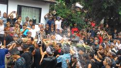 Tradisi Mencabik Mayat Masih Bertahan di Banjar Buruan
