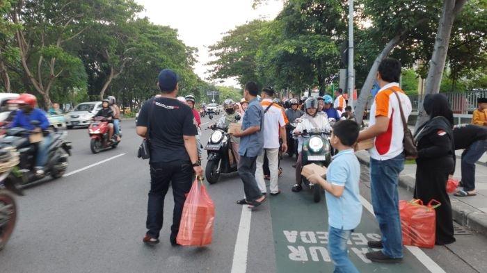 Sambut Ramadan, TSVC Surabaya Bersama AUTO2000 Adakan Baksos - tsvc-chapter-surabaya_2.jpg