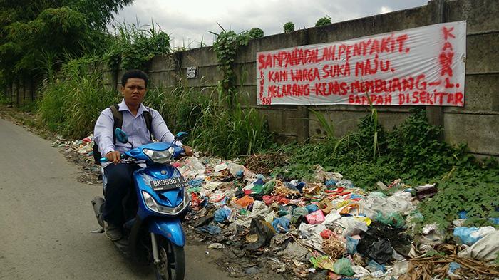 Buang Sampah Sembarangan Bukan Manusia Tapi Binatang