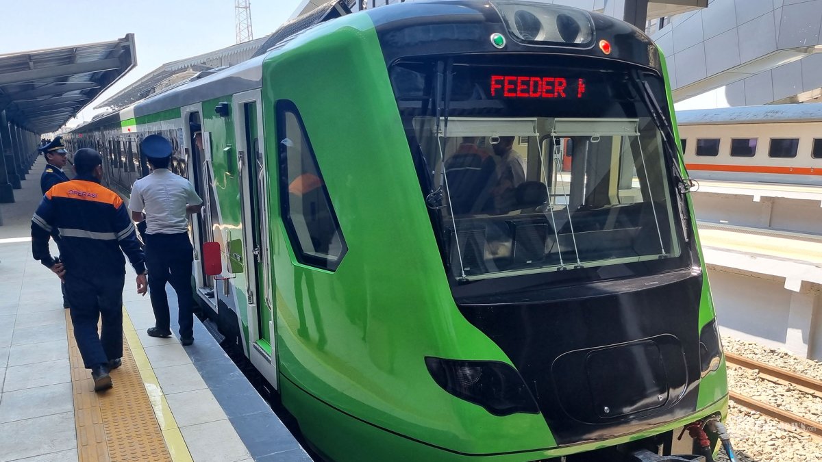 KA Feeder Kereta Cepat Whoosh Anjlok, Berikut Reaksi KAI Daop 2