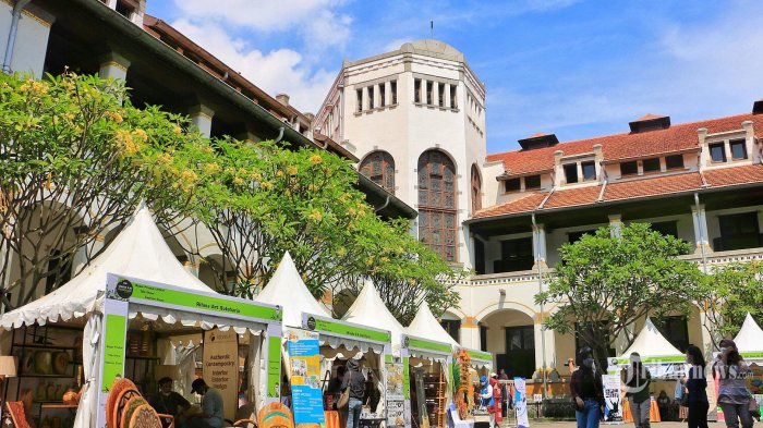 Lawang Sewu, satu tempat wisata keluarga di Semarang buat libur Natal dan Tahun Baru.