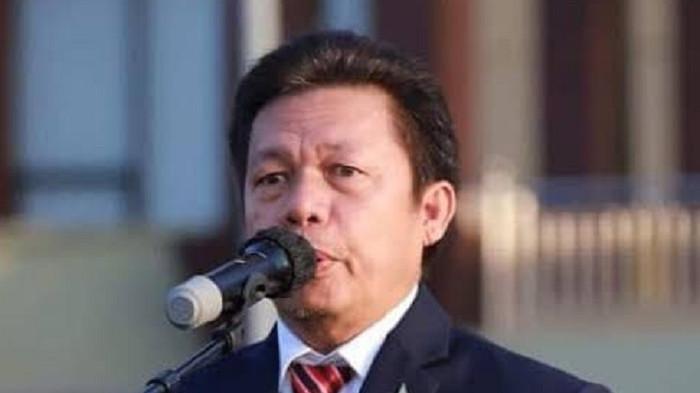 USUT TUNTAS - Pemerhati hukum pidana Universitas Bhayangkara Jakarta, Dr. Edi Saputra Hasibuan. Ia mengecam aksi kericuhan yang terjadi setelah kegiatan penyampaian pendapat secara damai di sekitar Gedung DPR, Jakarta berakhir. 