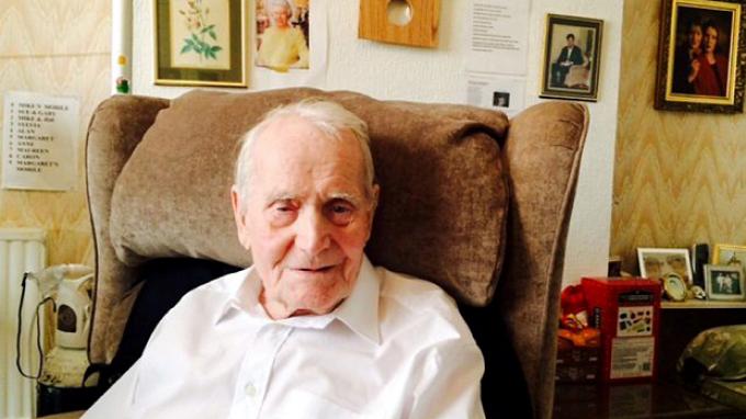 Veteran Perang Dunia II Asal Inggris Terusir Dari Rumahnya