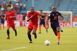 Bek asal Indonesia Dibungkam Taktik Jitu Eks Penyerang AC Milan