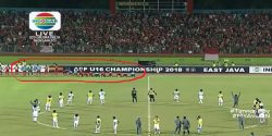 VIDEO - Sujud Timnas U-16 Myanmar di Haparan Suporter Indonesia Dibalas Respek