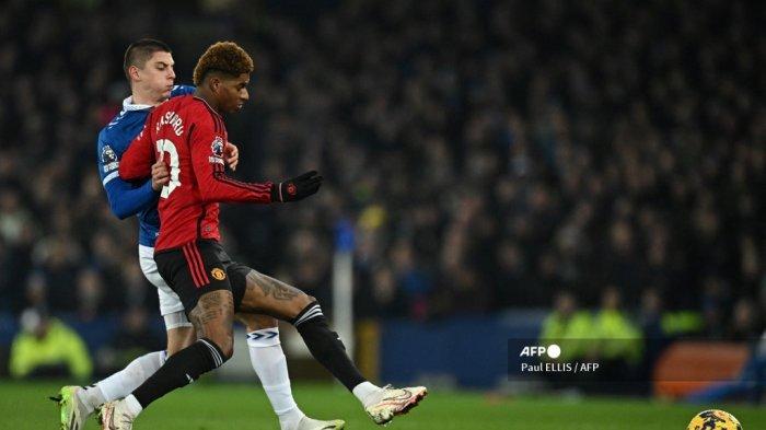 Cuma Jadi Penonton, Manchester United Untung Besar dari Tottenham dan Newcastle United