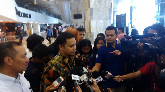 Hanafi Rais: Kinerja DPR Transnasional Butuh Paspor Diplomatik