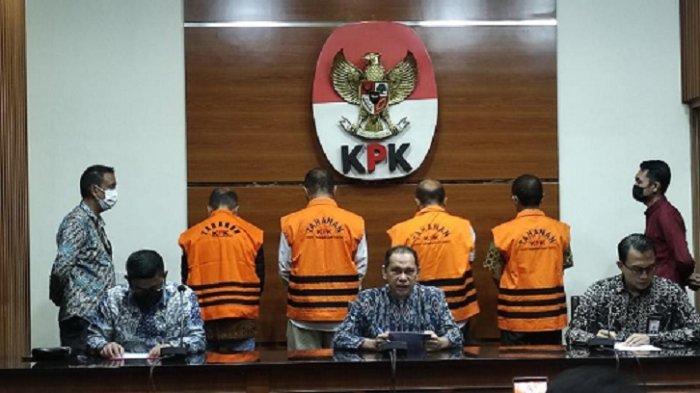 KPK Tahan 4 Tersangka Dugaan Korupsi Penyaluran Dana Bergulir LPDB UMKM Jabar Periode 2012-2013