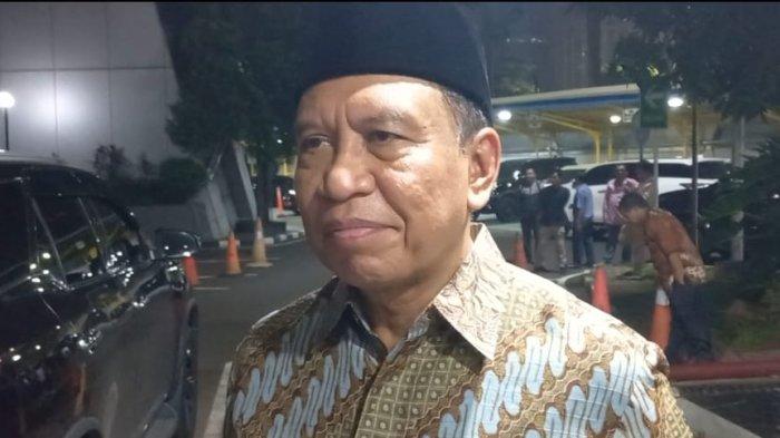 Wakil Ketua Umum PSSI, Zainudin Amali saat diwawancarai di Kemenpora, Senayan, Jakarta, Kamis (4/4/2024).