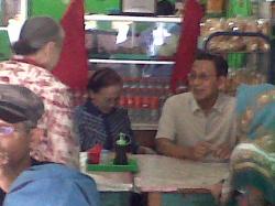 Mantan Wapres Boediono Sarapan Soto Langganan SMA, Tambah Sayap
