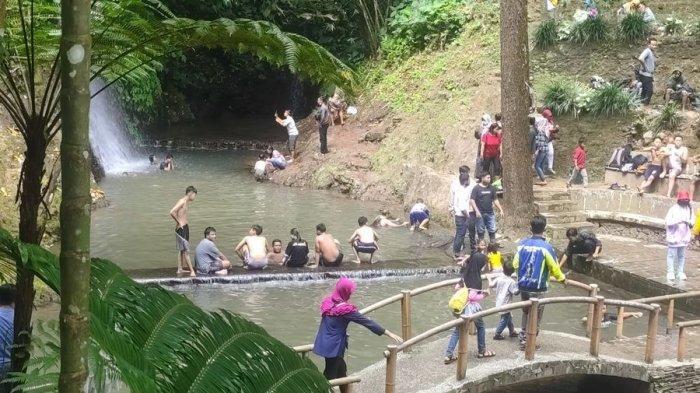 Wisata Curug Cipeuteuy di satu curug di Bogor buat libur Natal dan Tahun Baru.