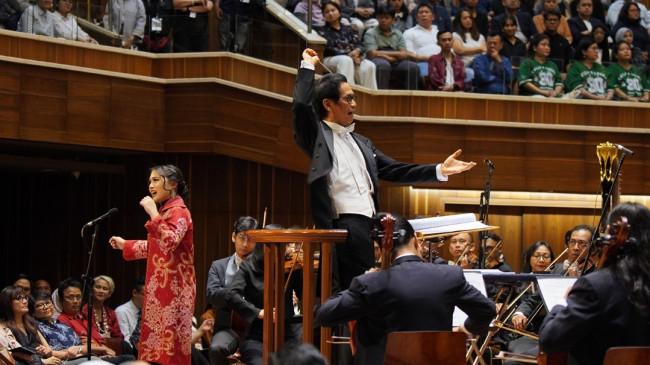 Addie MS Terharu Konser 30 Tahun Twilite Chorus Sukses Digelar