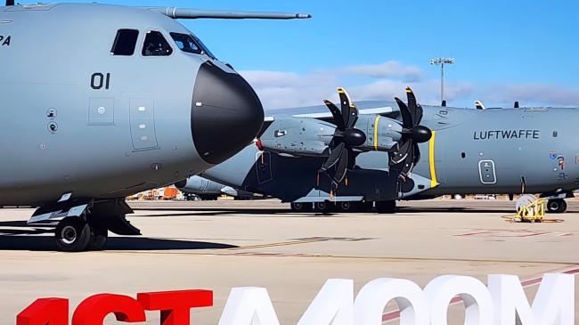 Rute Ferry Flight Airbus A400M TNI AU: Sevilla-Al Maktoum-Kualanamo-Halim