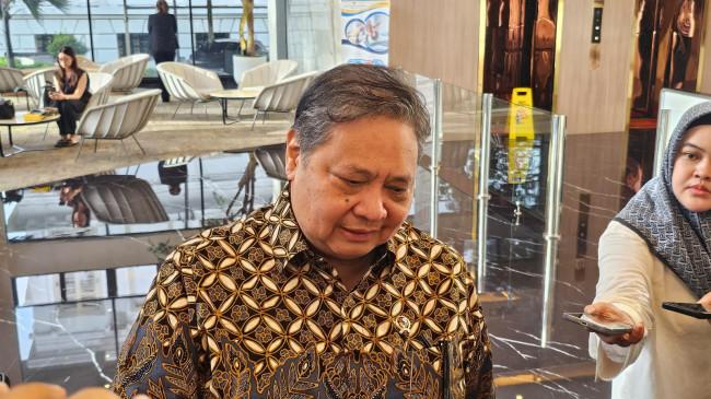 Pemerintah Alokasikan Anggaran Rp 300 Triliun untuk KUR 2026