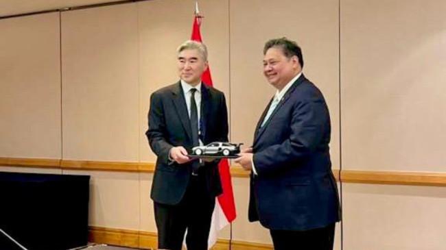 Menko Airlangga Terima Kunjungan Hyundai Group, Bahas Investasi hingga Proyek Mobil Nasional