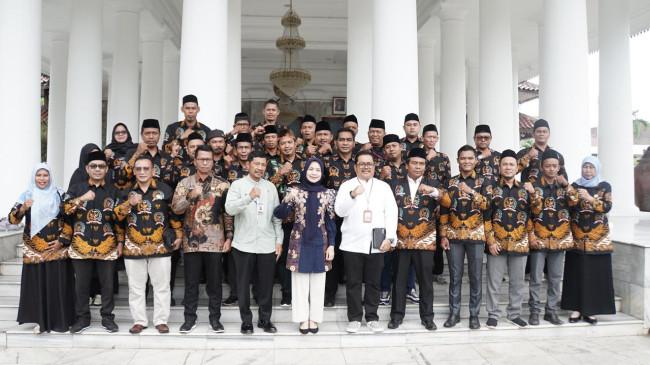 Bupati Serang Ratu Zakiyah Terima Aspirasi PABPDSI, Janji Perjuangkan Kenaikan Insentif BPD
