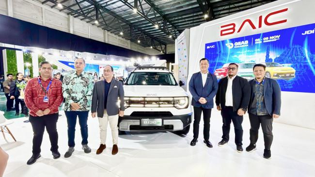 Banyak Diskon Mobil di GIIAS Makassar 2025, BJ30 Hybrid HEV AWD Turun Harga Jadi Rp 585 juta