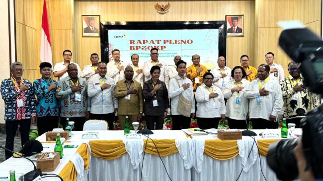 Dua Anggota Komite Eksekutif Percepatan Pembangunan Ekonomi Papua Dorong Arah Baru Otonomi Khusus