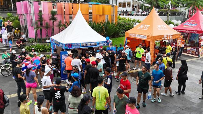 Sorak Sorai Fest Fun Run 2025 Siap Digelar, Bank Raya Ajak Peserta Keliling Indonesia di TMII