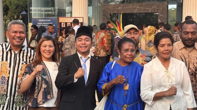 Profil Billy Mambrasar, Stafsus Jokowi yang Kini Jadi Komite Eksekutif Percepatan Ekonomi Papua