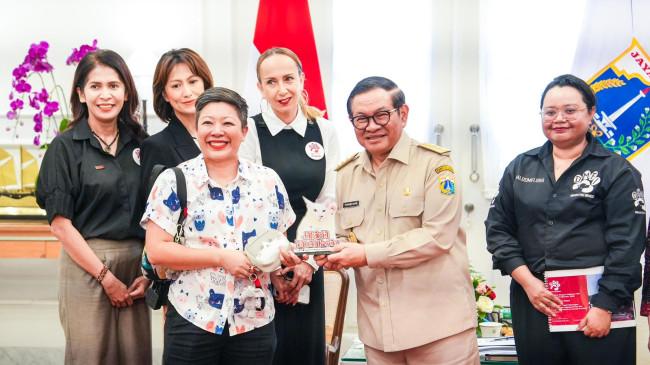 Francine PSI Dukung Gubernur Pramono Terbitkan Pergub Larangan Perdagangan Daging Anjing dan Kucing