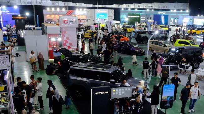Rangkaian GIIAS 2025 di 5 Kota Raup Setengah Juta Pengunjung